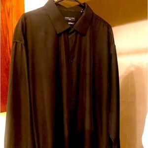 Shaquell O’Neal Black dress shirt excellent condition